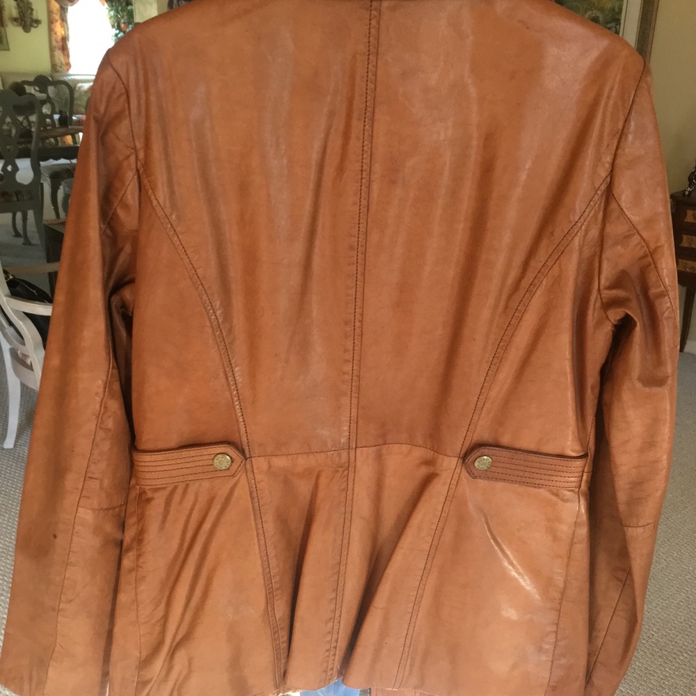 Leather jacket - Picture 2 of 5